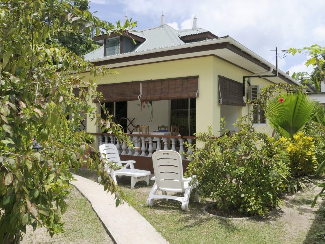 Pension Hibiscus La Digue Exterior foto